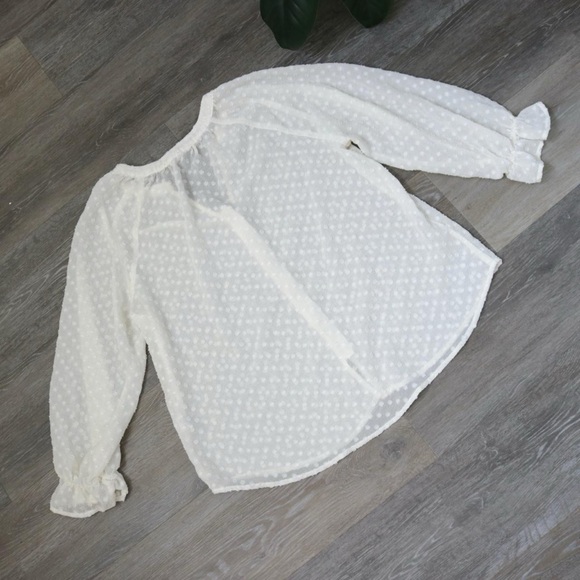 White sheer swiss dot peasant blouse - Picture 4 of 8